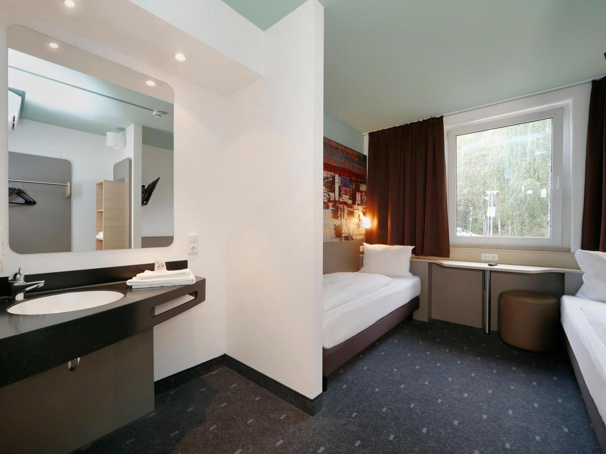 B&B Hotel Berlin-Dreilinden Kleinmachnow Εξωτερικό φωτογραφία