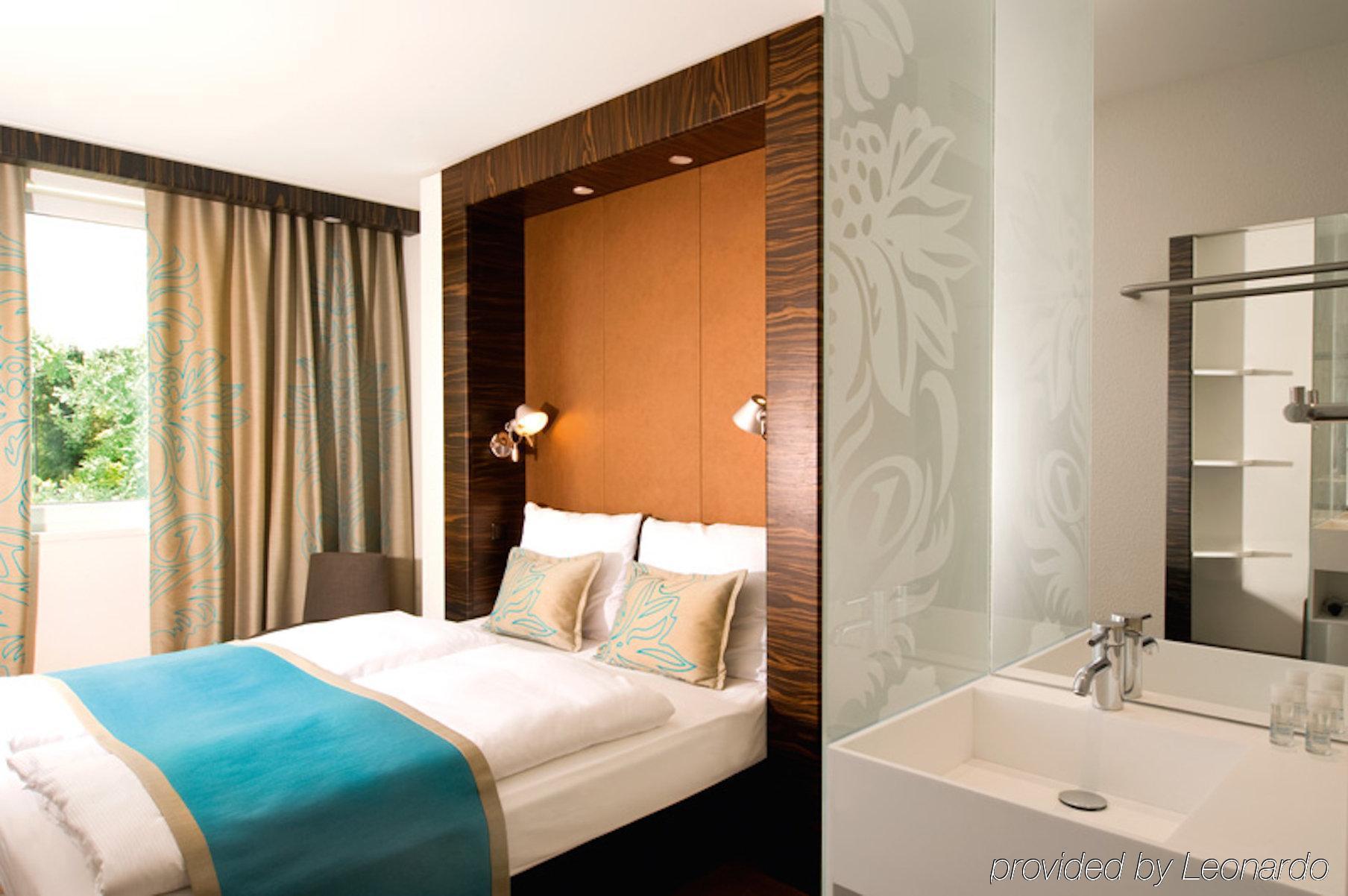 B&B Hotel Berlin-Dreilinden Kleinmachnow Εξωτερικό φωτογραφία